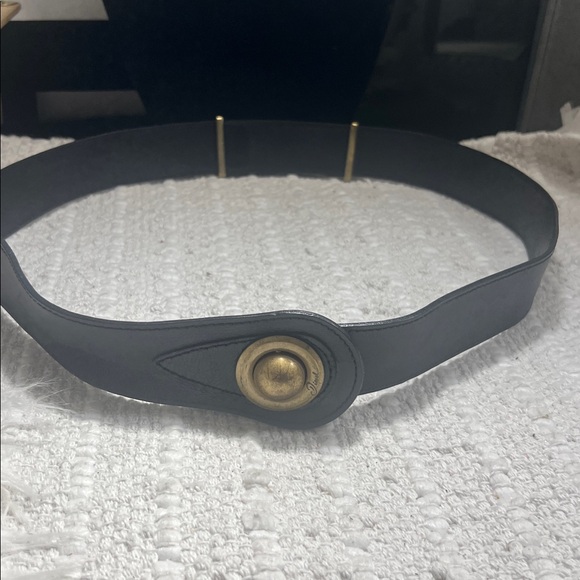 Diesel Black Leather Belt with Gold Accents Women’s Size 36 Made In Italy
